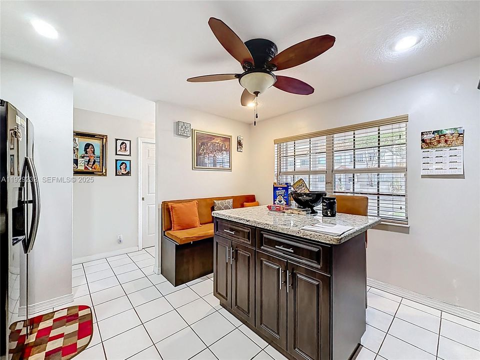 For Sale: $420,000 (3 beds, 2 baths, 1580 Square Feet)