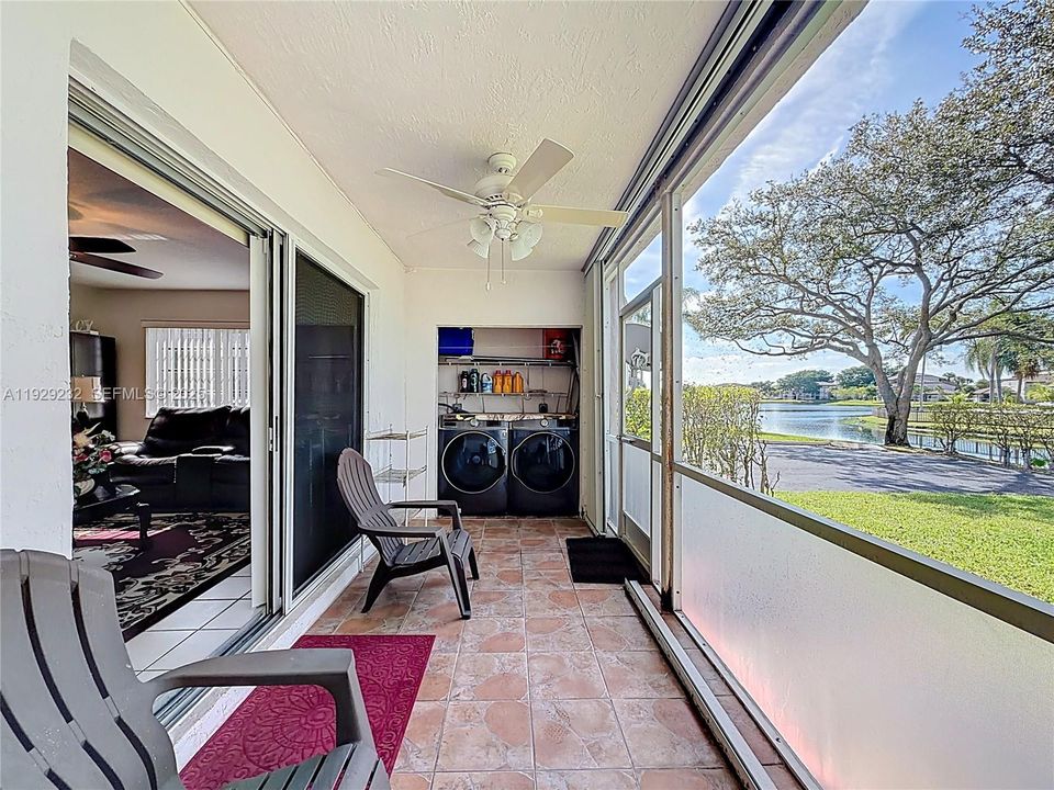 For Sale: $420,000 (3 beds, 2 baths, 1580 Square Feet)