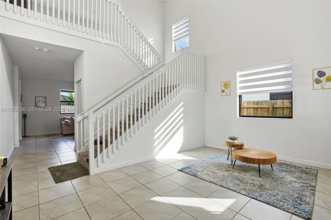 For Sale: $575,000 (4 beds, 2 baths, 2598 Square Feet)