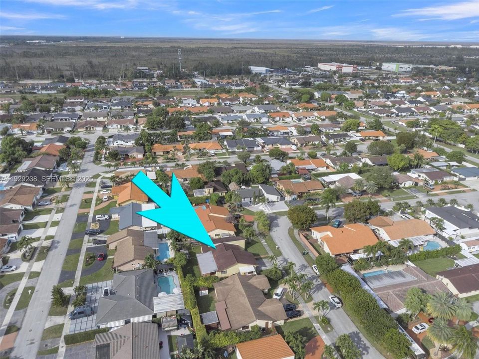 Active With Contract: $550,000 (3 beds, 2 baths, 1775 Square Feet)