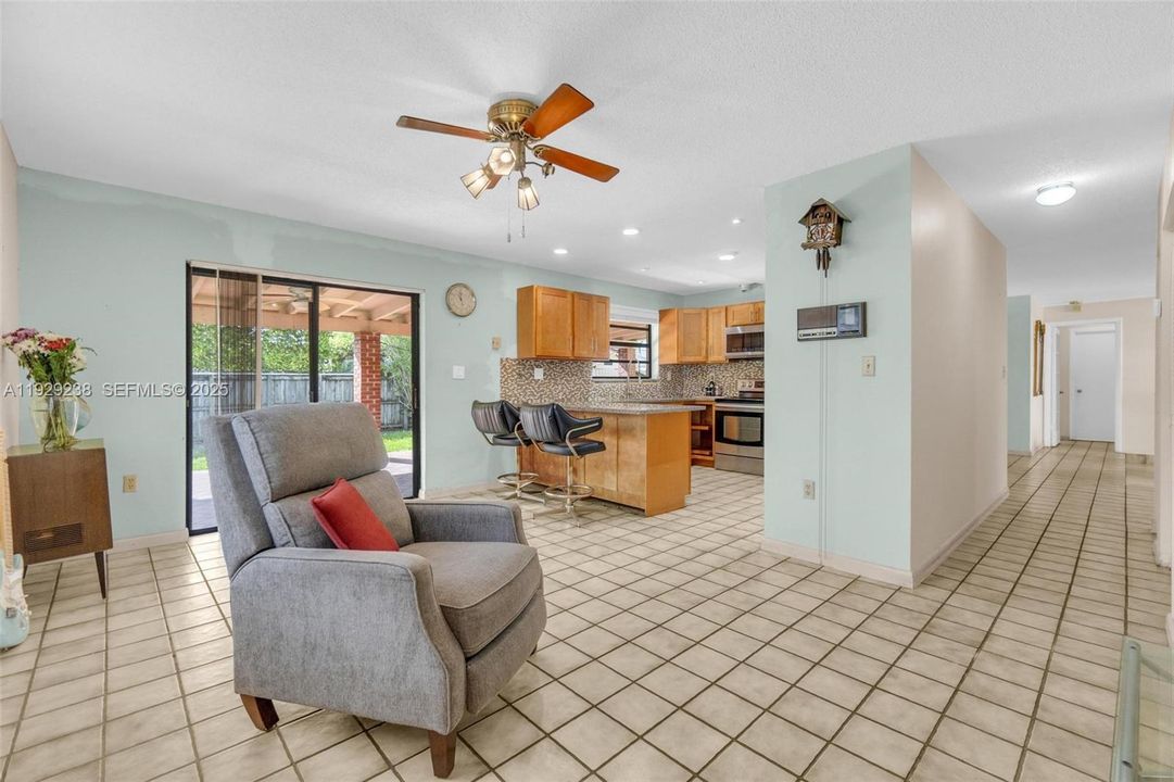 Active With Contract: $550,000 (3 beds, 2 baths, 1775 Square Feet)