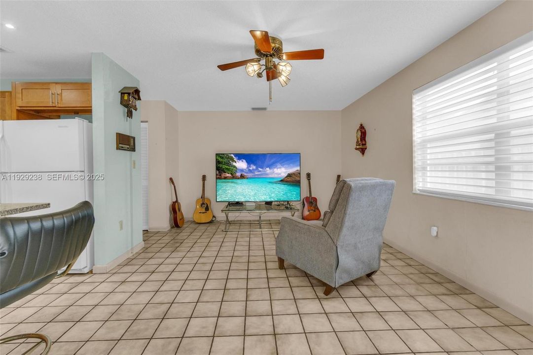 Active With Contract: $550,000 (3 beds, 2 baths, 1775 Square Feet)