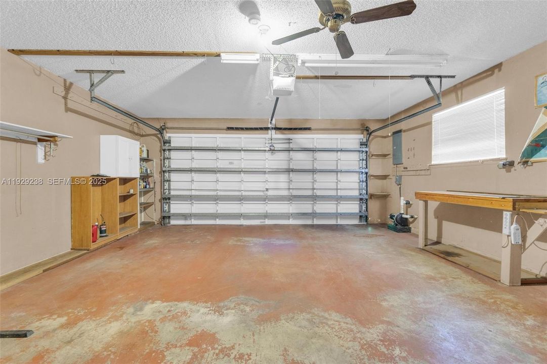 Active With Contract: $550,000 (3 beds, 2 baths, 1775 Square Feet)