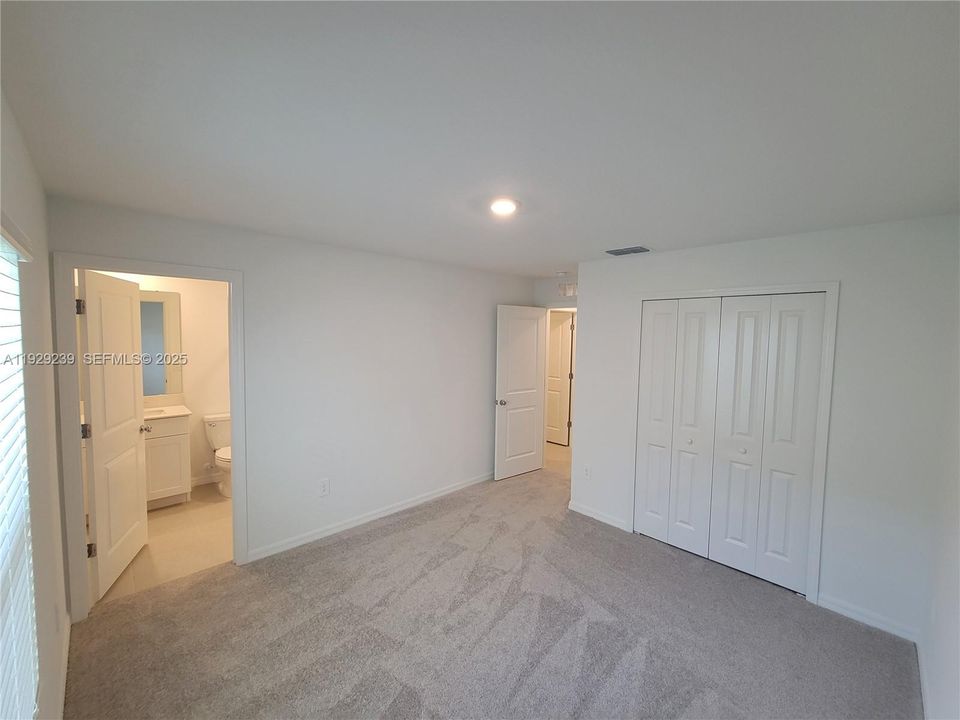 En Renta: $2,500 (5 camas, 3 baños, 0 Pies cuadrados)