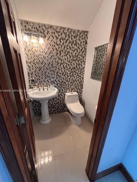 На продажу: $890,000 (5 спален, 3 ванн, 2598 Квадратных фут)