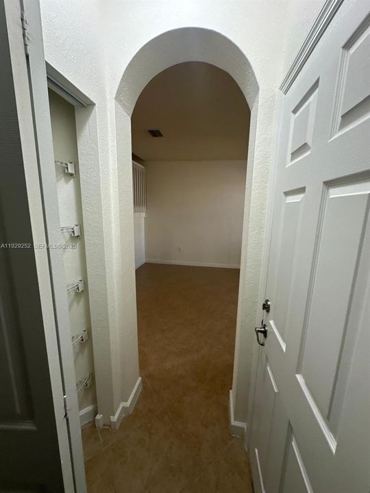 For Rent: $3,200 (3 beds, 2 baths, 1742 Square Feet)