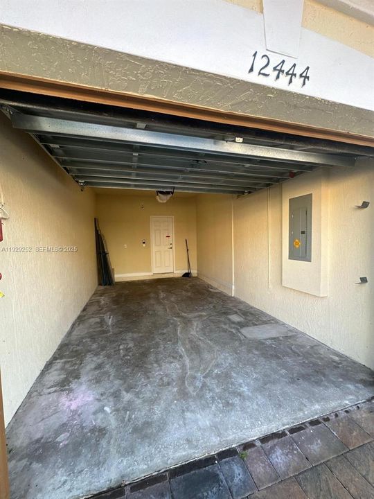 For Rent: $3,200 (3 beds, 2 baths, 1742 Square Feet)