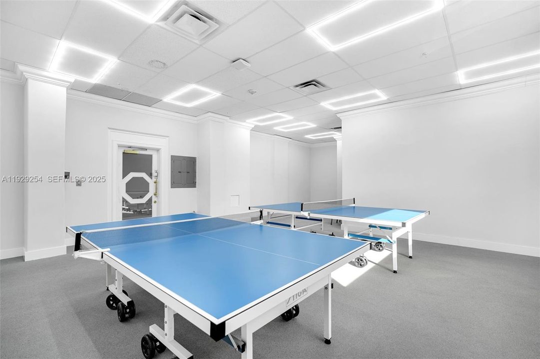 В аренду: $2,750 (1 спален, 1 ванн, 896 Квадратных фут)