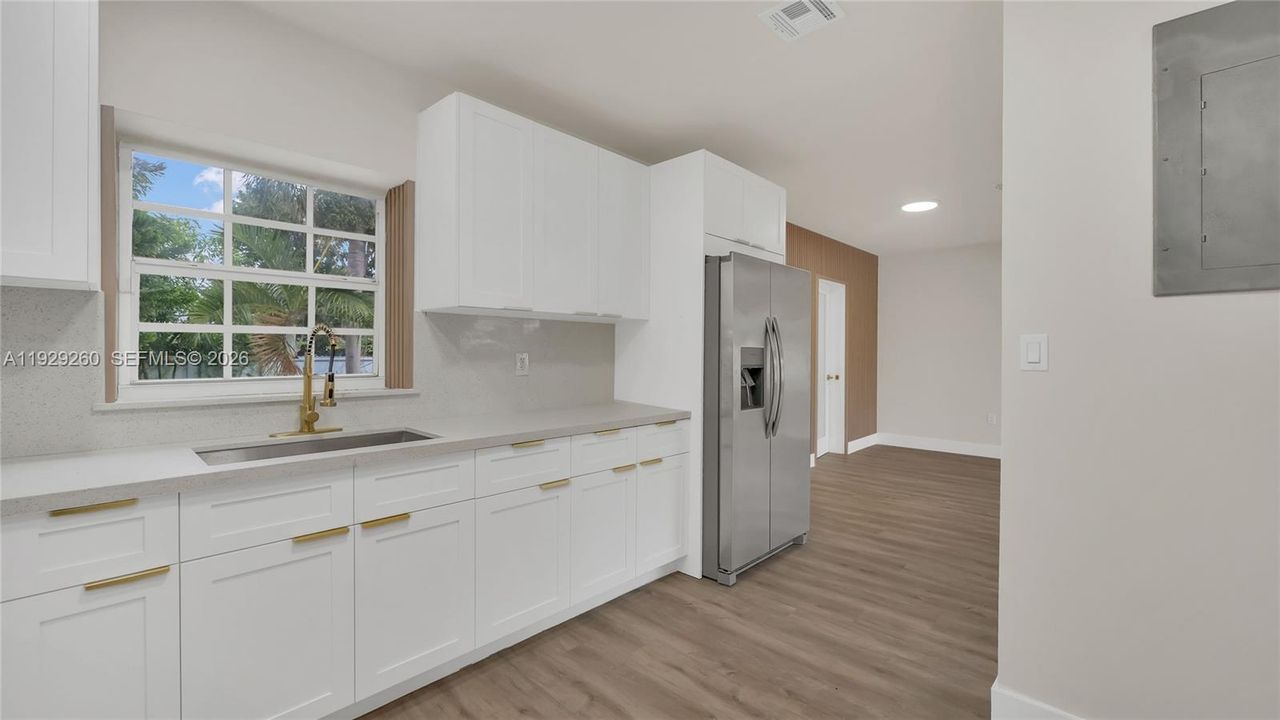 For Sale: $624,990 (4 beds, 2 baths, 1745 Square Feet)