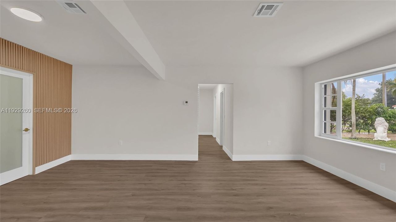 For Sale: $624,990 (4 beds, 2 baths, 1745 Square Feet)