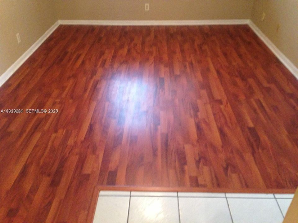 En Venta: $170,000 (1 camas, 1 baños, 940 Pies cuadrados)