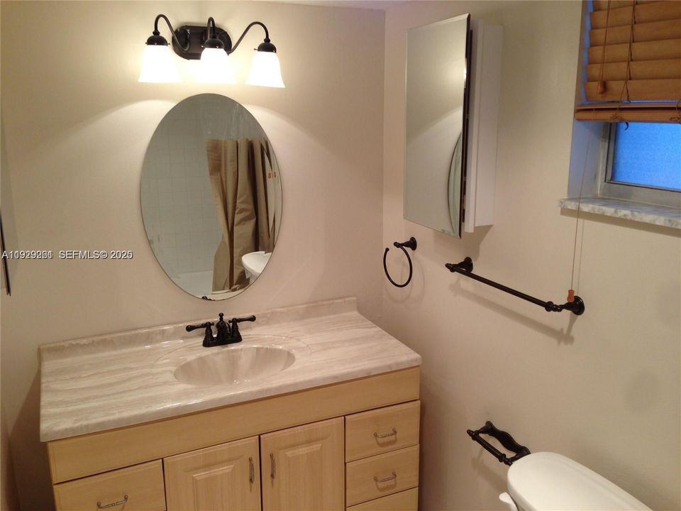 En Venta: $170,000 (1 camas, 1 baños, 940 Pies cuadrados)