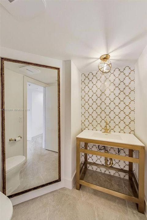 For Rent: $5,500 (3 beds, 2 baths, 1520 Square Feet)