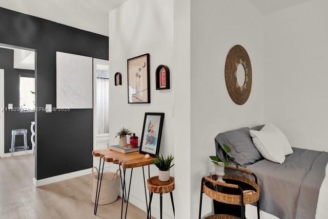 В аренду: $1,850 (0 спален, 1 ванн, 380 Квадратных фут)