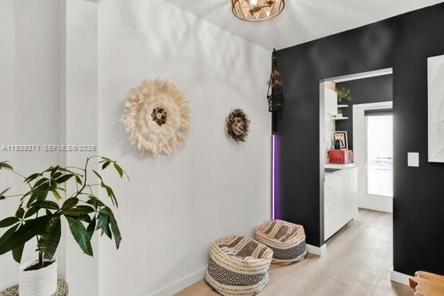 В аренду: $1,850 (0 спален, 1 ванн, 380 Квадратных фут)