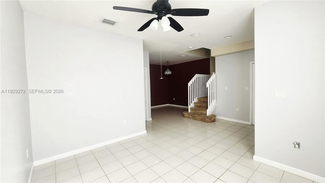 For Rent: $2,200 (3 beds, 3 baths, 0 Square Feet)