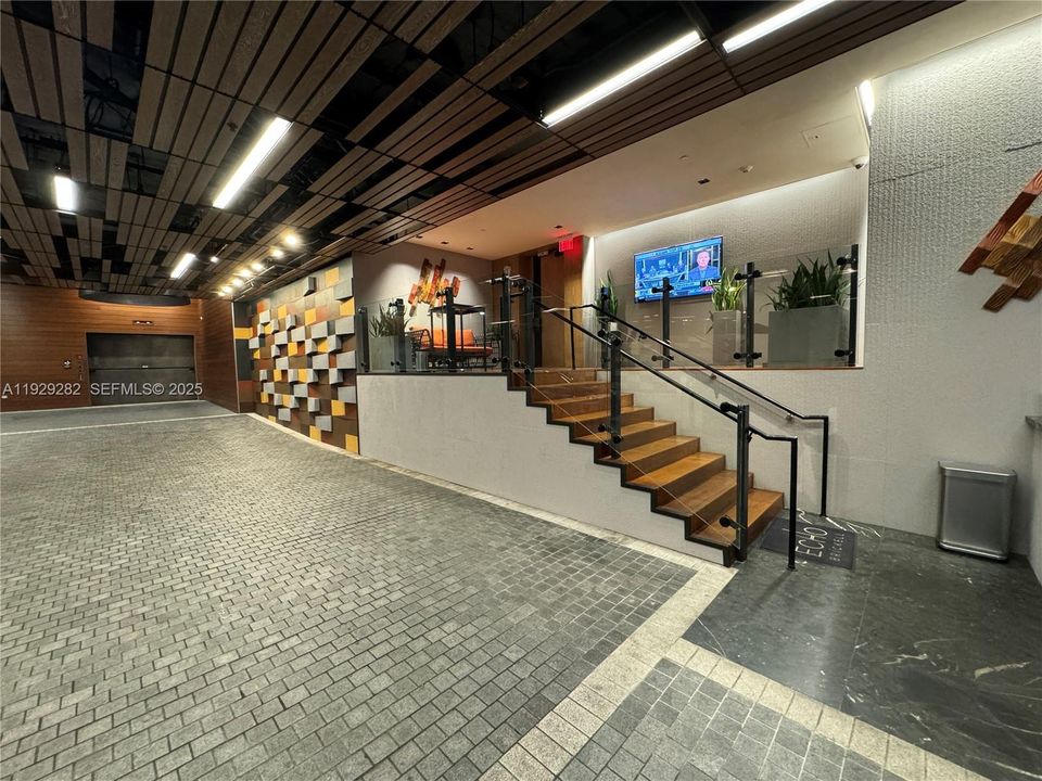 En Renta: $6,000 (2 camas, 2 baños, 963 Pies cuadrados)