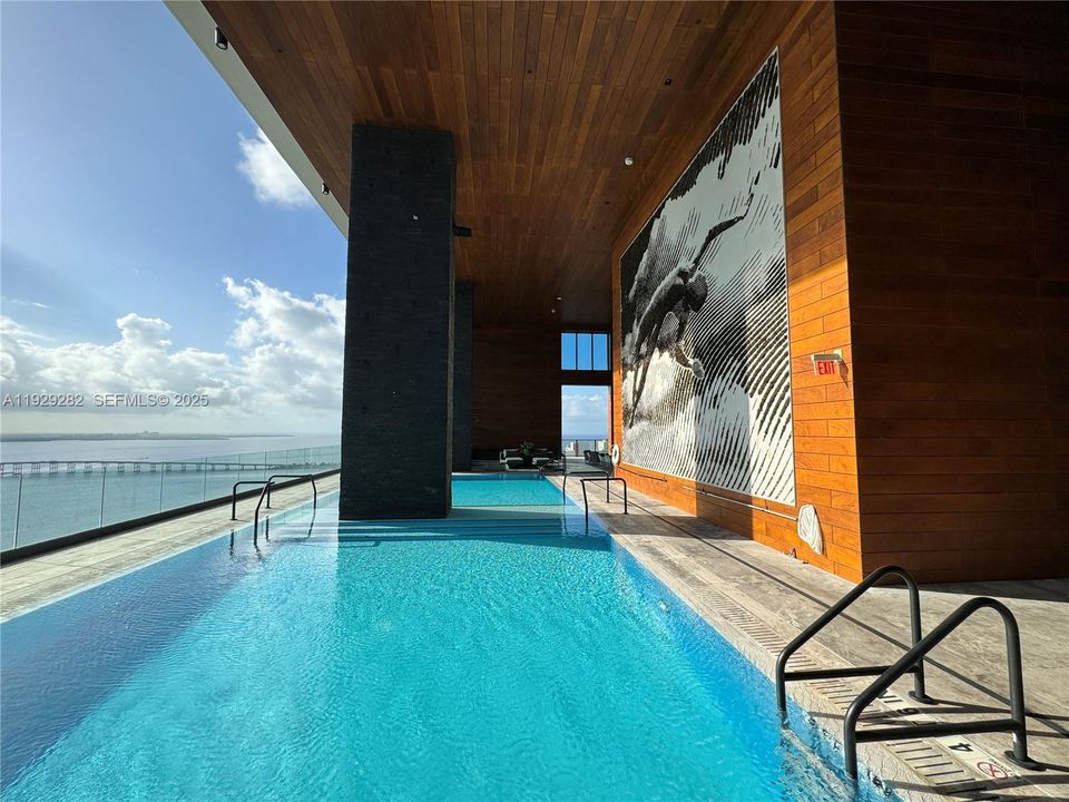 En Renta: $6,000 (2 camas, 2 baños, 963 Pies cuadrados)