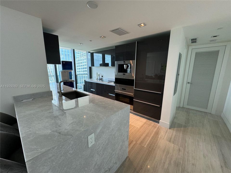 En Renta: $6,000 (2 camas, 2 baños, 963 Pies cuadrados)