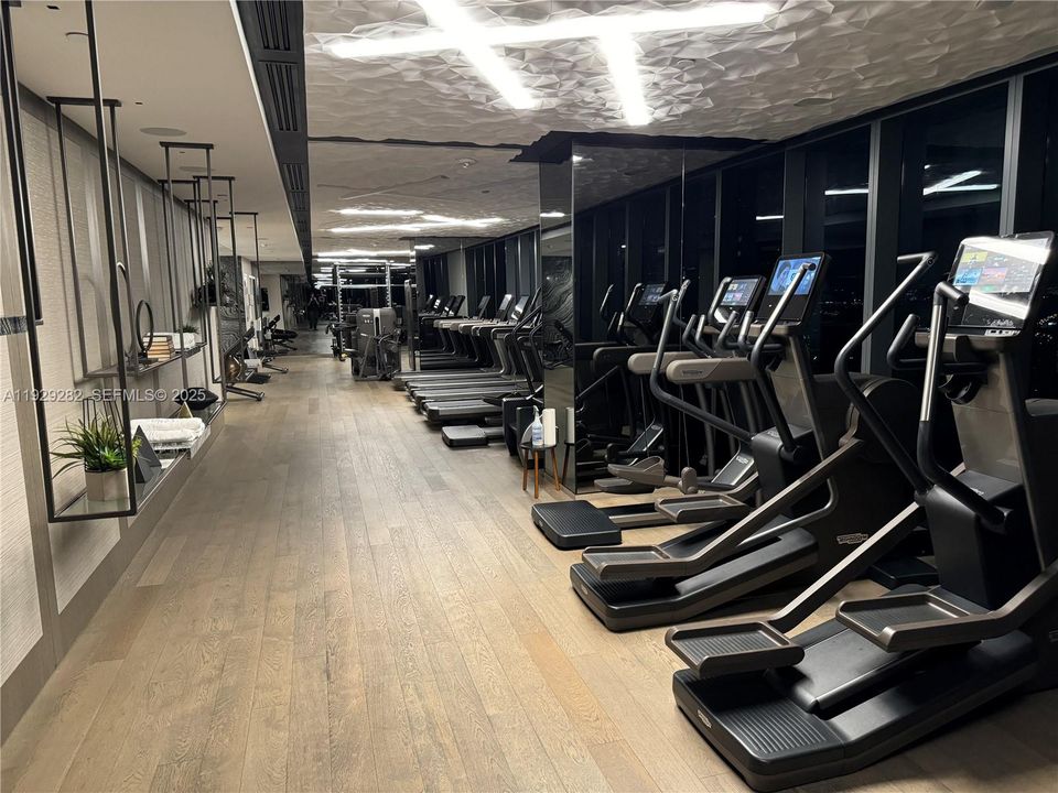 En Renta: $6,000 (2 camas, 2 baños, 963 Pies cuadrados)