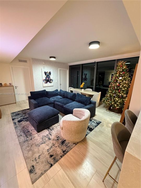 En Renta: $6,000 (2 camas, 2 baños, 963 Pies cuadrados)