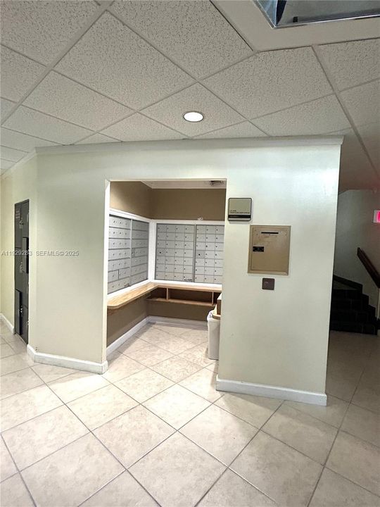 待售: $149,995 (1 贝兹, 1 浴室, 740 平方英尺)