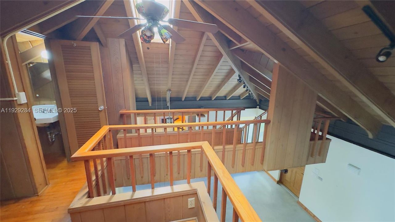 For Rent: $4,500 (2 beds, 2 baths, 2532 Square Feet)