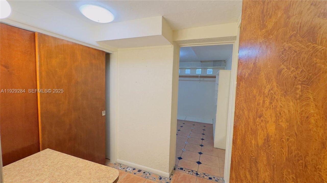 For Rent: $4,500 (2 beds, 2 baths, 2532 Square Feet)