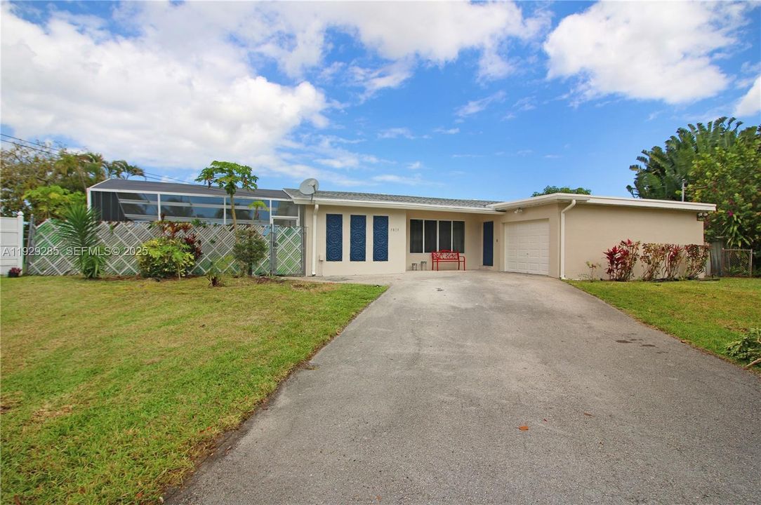 На продажу: $515,000 (3 спален, 2 ванн, 1544 Квадратных фут)