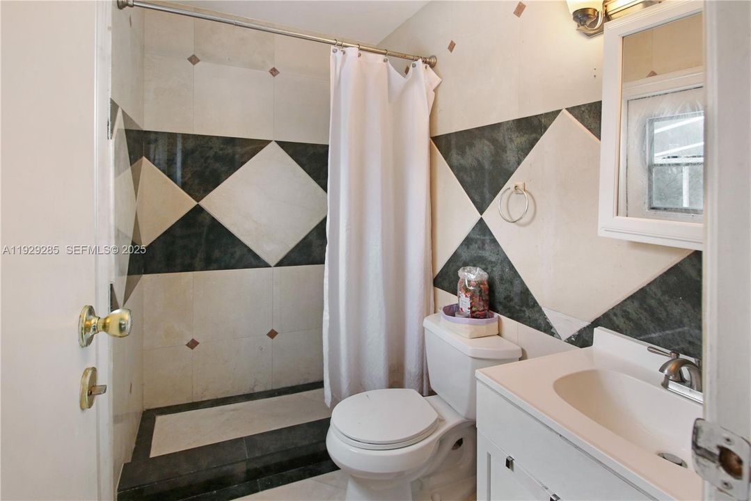 На продажу: $515,000 (3 спален, 2 ванн, 1544 Квадратных фут)