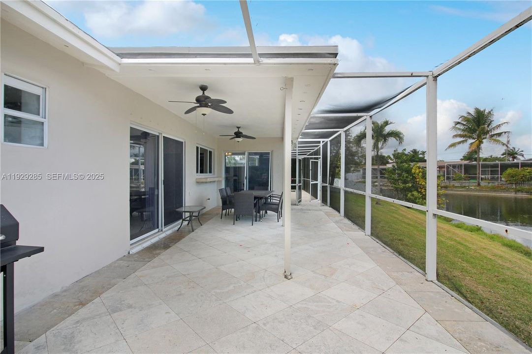 На продажу: $515,000 (3 спален, 2 ванн, 1544 Квадратных фут)