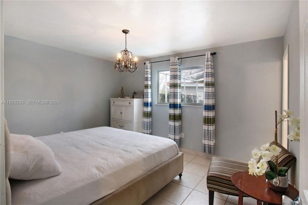 На продажу: $515,000 (3 спален, 2 ванн, 1544 Квадратных фут)