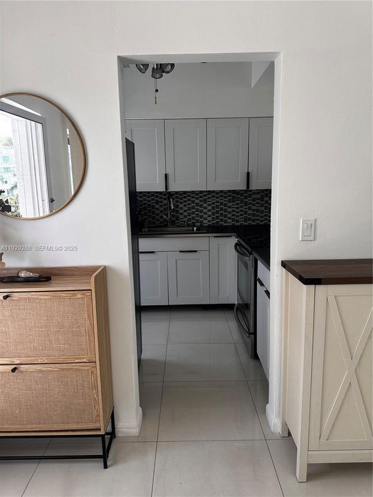 В аренду: $2,400 (1 спален, 1 ванн, 692 Квадратных фут)