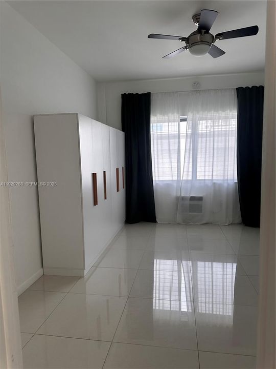 В аренду: $2,400 (1 спален, 1 ванн, 692 Квадратных фут)