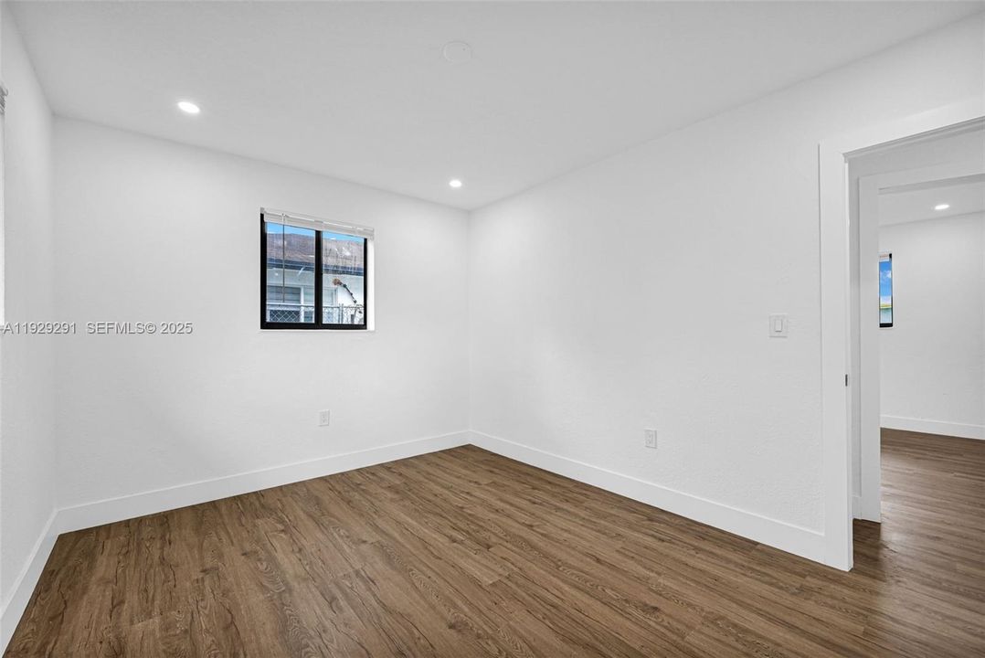 For Sale: $599,000 (4 beds, 3 baths, 1456 Square Feet)