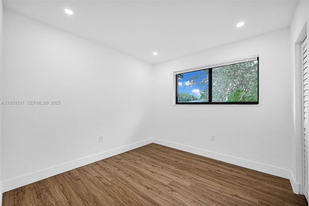 For Sale: $599,000 (4 beds, 3 baths, 1456 Square Feet)