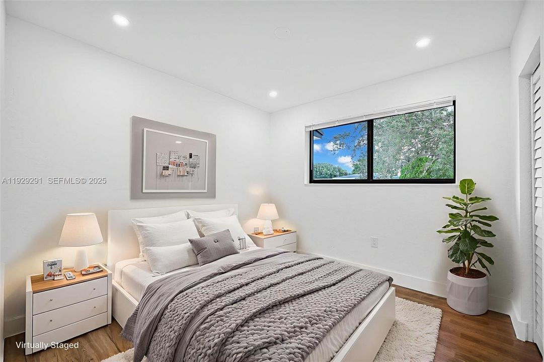 For Sale: $599,000 (4 beds, 3 baths, 1456 Square Feet)