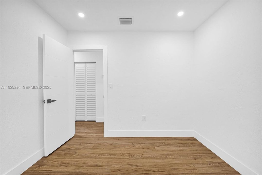 For Sale: $599,000 (4 beds, 3 baths, 1456 Square Feet)