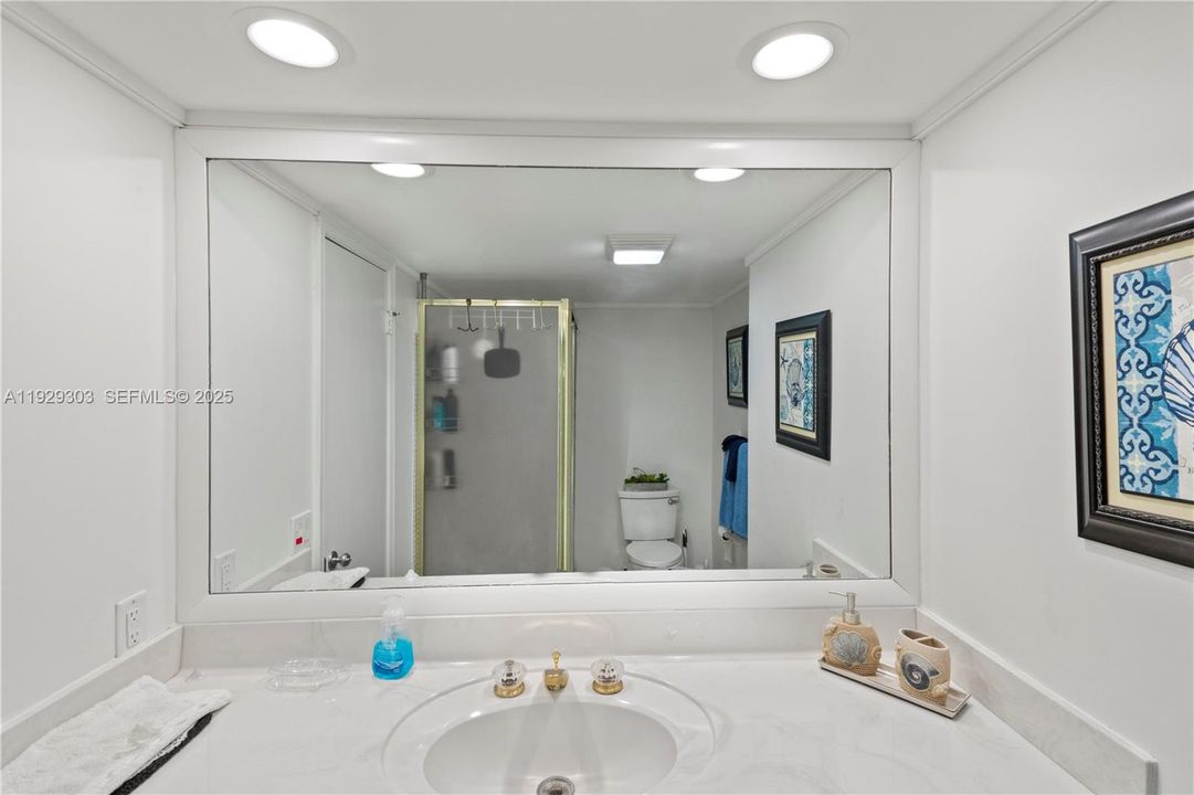 En Renta: $3,150 (2 camas, 2 baños, 1450 Pies cuadrados)