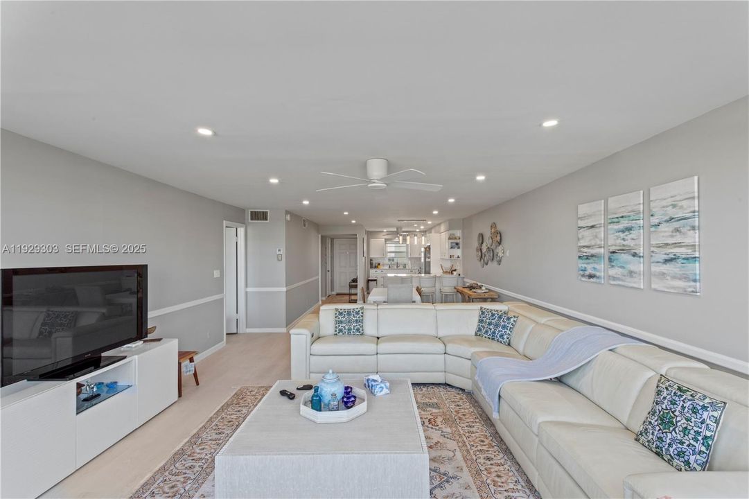 En Renta: $3,150 (2 camas, 2 baños, 1450 Pies cuadrados)