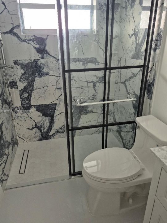 For Sale: $725,000 (3 beds, 2 baths, 1056 Square Feet)