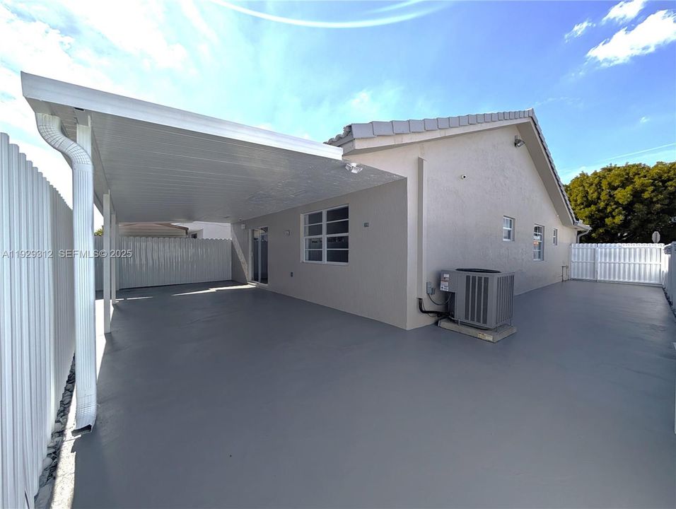 待售: $585,500 (3 贝兹, 2 浴室, 1409 平方英尺)