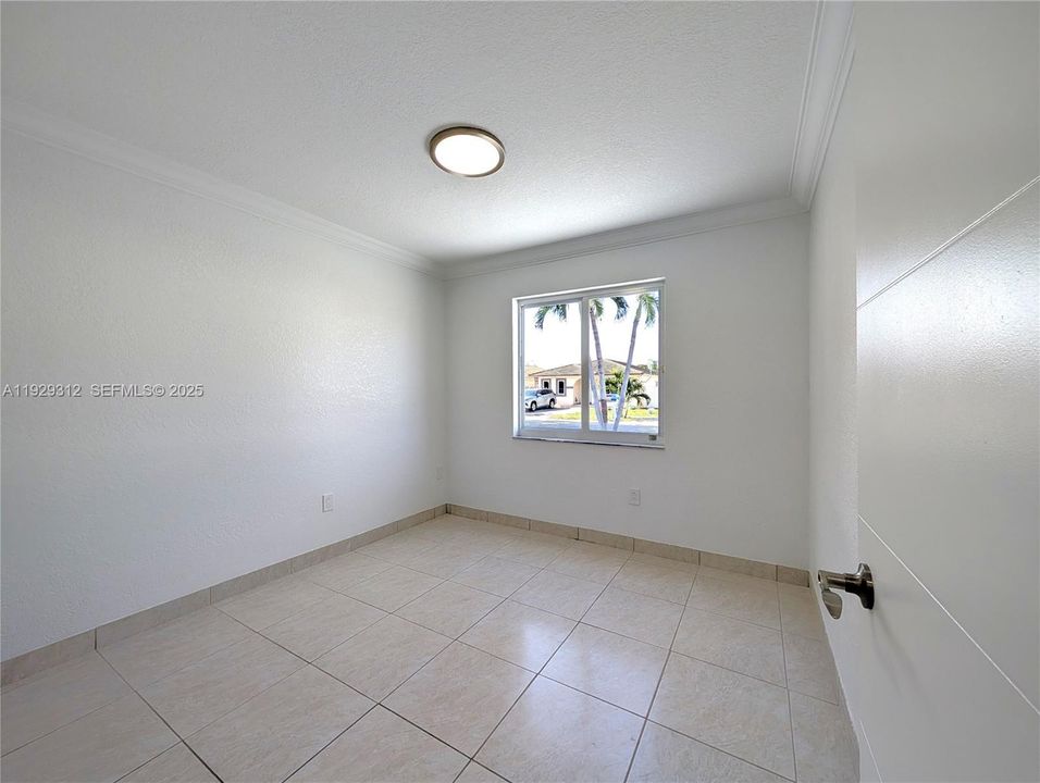 待售: $585,500 (3 贝兹, 2 浴室, 1409 平方英尺)