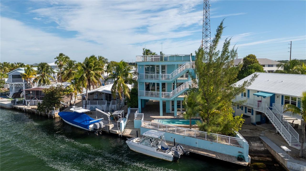 En Venta: $2,300,000 (4 camas, 4 baños, 3140 Pies cuadrados)