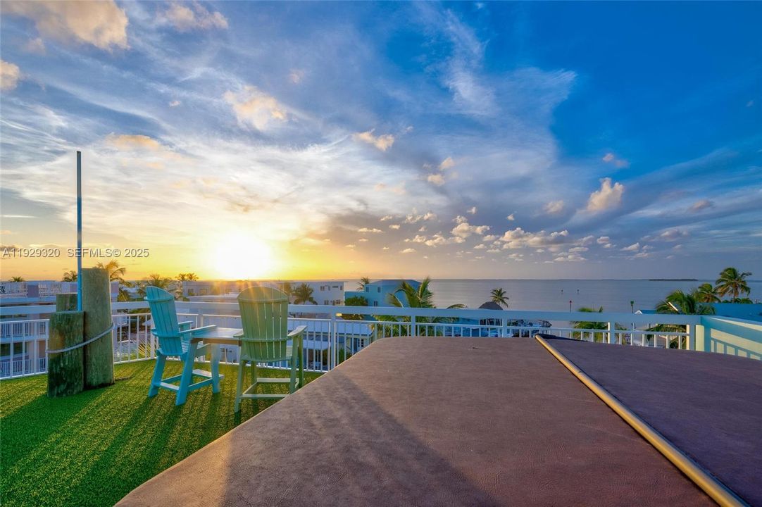 En Venta: $2,300,000 (4 camas, 4 baños, 3140 Pies cuadrados)