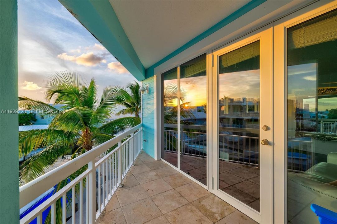 En Venta: $2,300,000 (4 camas, 4 baños, 3140 Pies cuadrados)