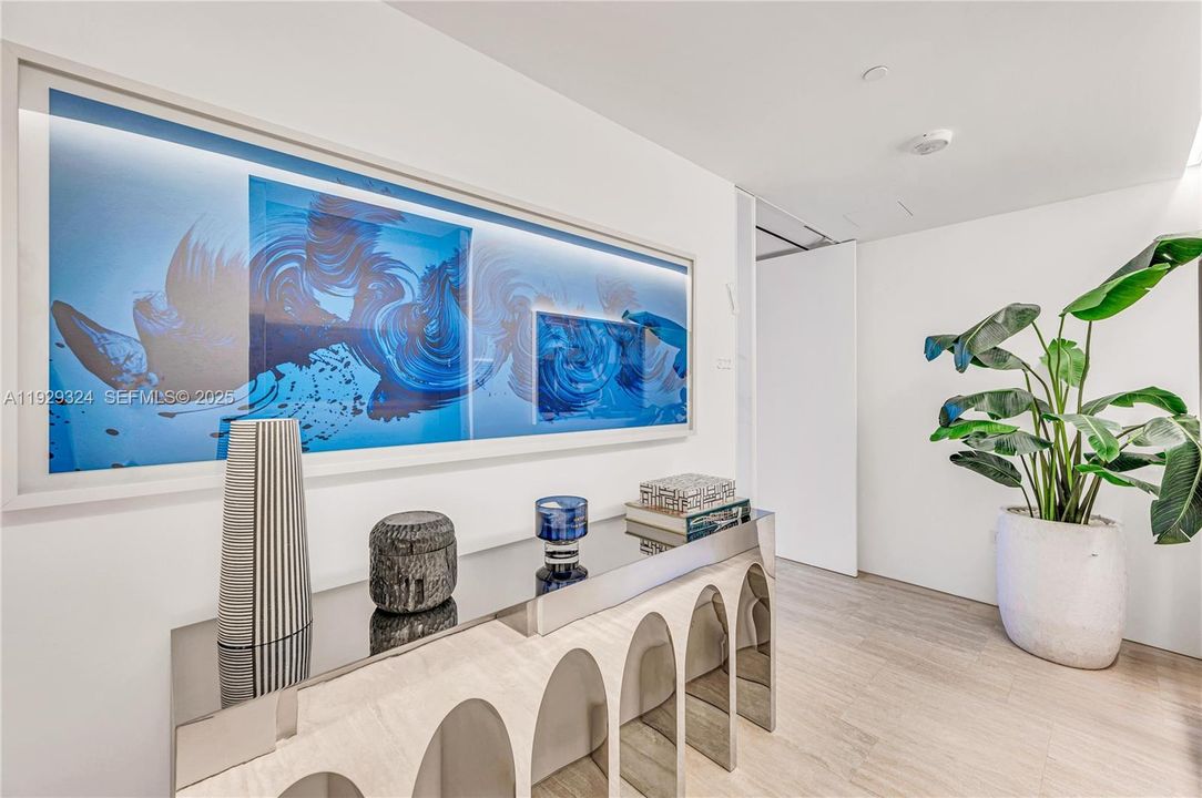 En Venta: $7,250,000 (2 camas, 2 baños, 2317 Pies cuadrados)