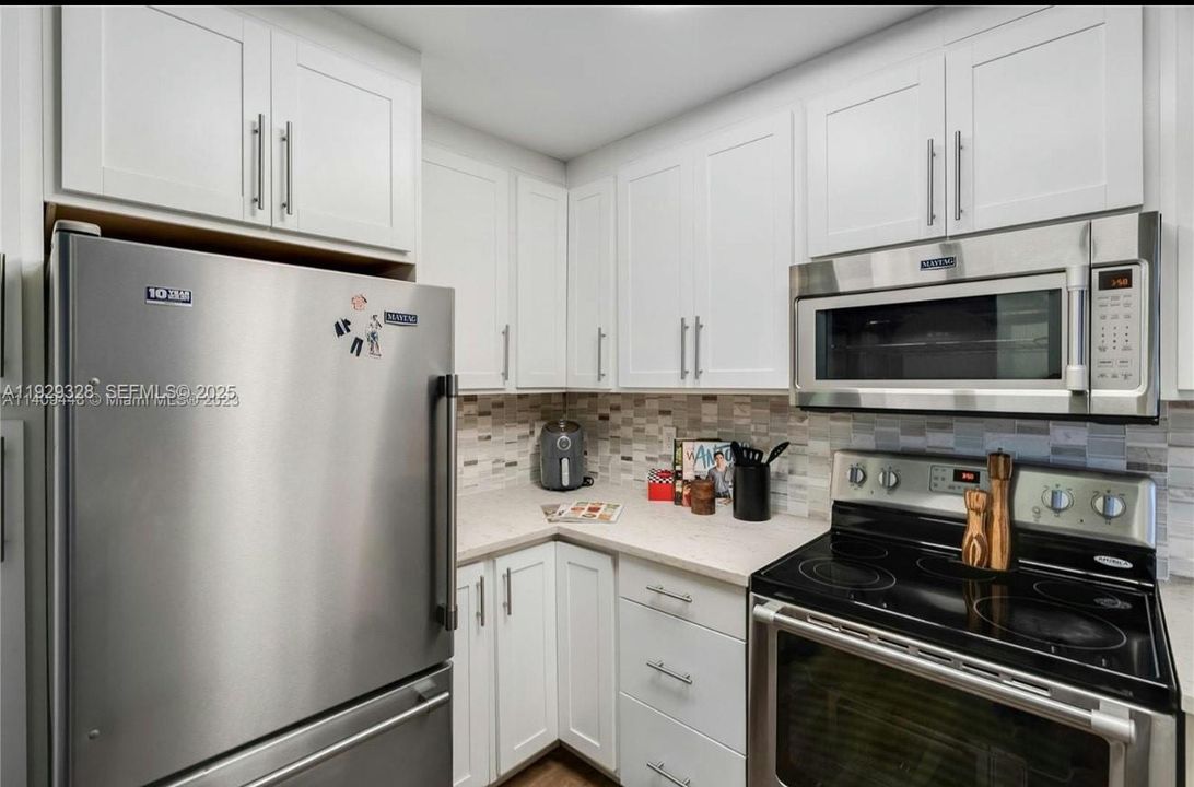 待售: $315,000 (3 贝兹, 2 浴室, 1200 平方英尺)