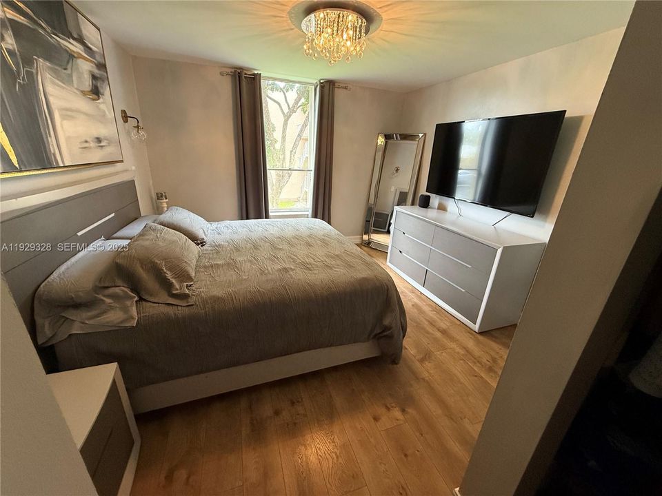 待售: $315,000 (3 贝兹, 2 浴室, 1200 平方英尺)