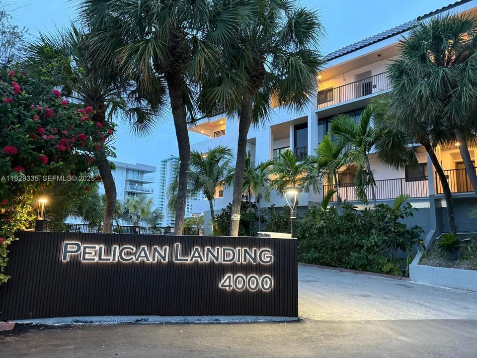 待售: $799,000 (2 贝兹, 2 浴室, 1345 平方英尺)